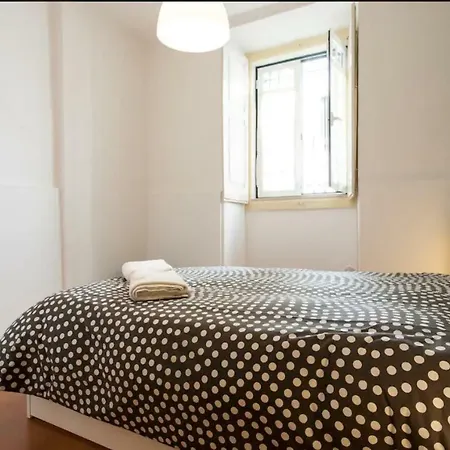 Апартаменты Flat In The Heart Of Lisbon. Very Central. Лиссабон
