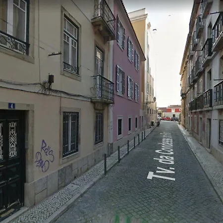 Flat In The Heart Of Lisbon. Very Central. * Лиссабон